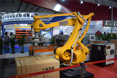 一鼎科技綠色智能工廠解決方案閃耀2017陶瓷工業展